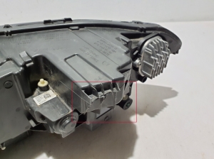 VOLVO XC90 (2015–2024) Headlight 31655775 - 2