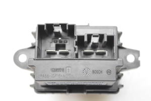 Opel Astra J (2009–2017) Gebläsewiderstand 13598091 - 4