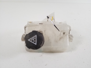 Coolant reservoir - 9822414280
