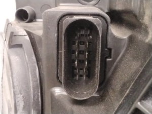 AUDI A5 (2007–2016) Esituli 8T0941004AE - 6