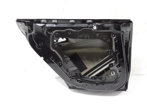 BMW i4 G26 (2022–2026) Tagumised küljeuksed 9625099 - 3