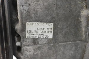Infiniti Q50 (2013–2026) Konditsioneeri kompressor A0008305000 - 4