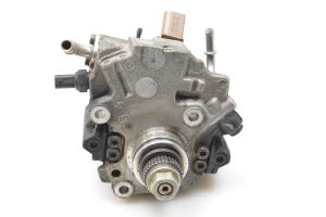 Infiniti Q70 (2013–2018) Kütusepump A6510702301 - 4