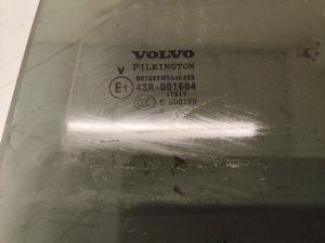 VOLVO XC90 (2002–2014) Aizmugurējo sānu durvju stikls 43R001604 - 2