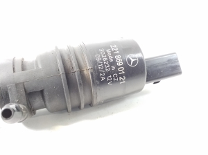 Mercedes Benz E-Class W207 (2009–2017) Front windshield washer pump A2218690121 - 3