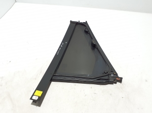 Land Rover Range Rover IV (2012–2026) Aizmugurējo sānu durvju trīsstūrveida stikls LR065502 - 3