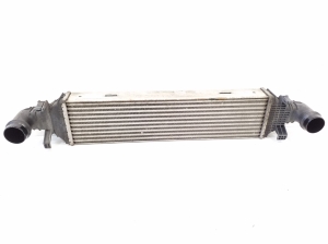 Mercedes Benz E-Class W207 (2009–2017) Vahejahuti radiaator A2045000200 - 2