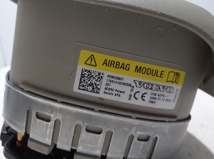 VOLVO XC90 (2015–2024) Stūres drošības spilvens 39825807 - 4