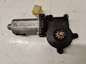 Fensterhebermotor vorne - 101353