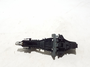 Land Rover Range Rover IV (2012–2026) Rear side door exterior handle and its parts - 2