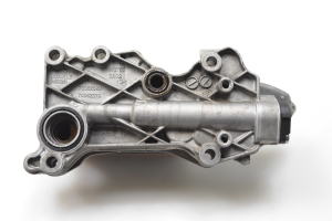 Mercedes Benz E-Class W212 (2009–2015) Õlifiltri korpus A6511801310 - 5