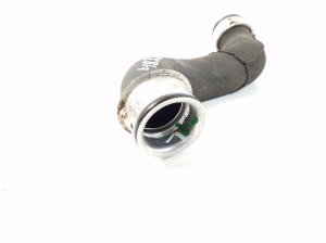 Mercedes Benz E-Class W207 (2009–2017) Jahutusradiaatori voolik A2125018282 - 2