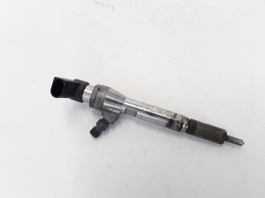 Injecteur de carburant - 8200294788