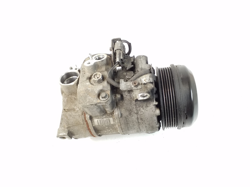 Mercedes Benz E-Class W207 (2009–2017) Konditsioneeri kompressor A0032308711 Mercedes Benz E-Class W207 (2009–2017) Konditsioneeri kompressor A0032308711