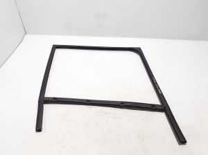 Land Rover Range Rover IV (2012–2026) Tagumise küljeukse tihend uksel JK5225767A - 3
