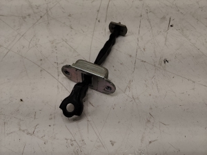 NISSAN Juke F15 (2010–2018) Rear side door opening limiter 123JUKE - 2