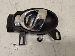 Rear side door interior handle - 80670BA61A