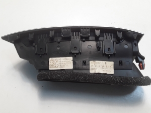 Ford Galaxy (2015–2026) Dashboard air vent grilles EM2B19C682 - 4