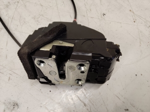 NISSAN Juke F15 (2010–2018) Front door lock 2616 - 2