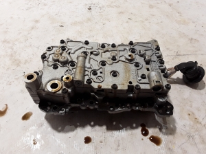 VOLVO XC60 (2017–2026) Gearbox control unit in the gearbox 0128517D - 4