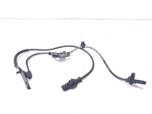 TOYOTA Verso (2009–2017) ABS-Sensor vorne 8954302061 - 2