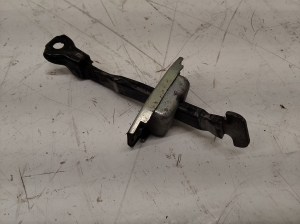 TOYOTA RAV 4 A3 (2005–2012) Front door check FR120 - 2