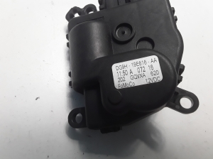 Ford Galaxy (2015–2026) Salongi soojenduse klapi mootor DG9H19E616AA - 4