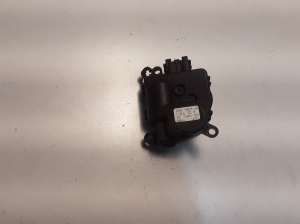 Heater flap actuator - DG9H19E616AA