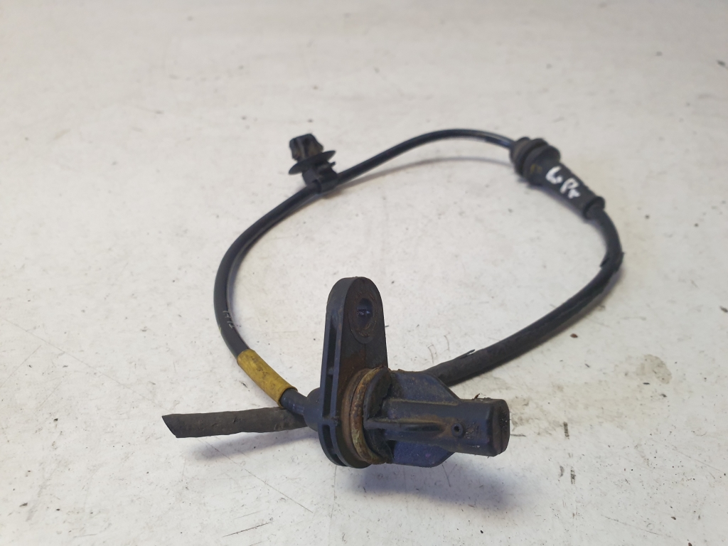 Kia Sportage (2010–2016) Front ABS sensor