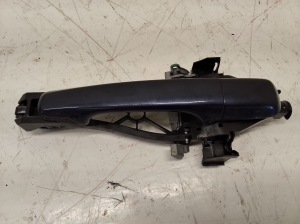 Rear side door exterior handle - 30663673