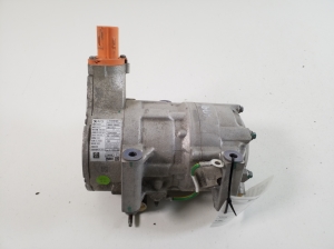 Peugeot 408 crossover I (2021–2026) A/C compressor 9852108480 - 3