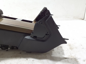 Land Rover Range Rover IV (2012–2026) Keskkonsool LR099685 - 8