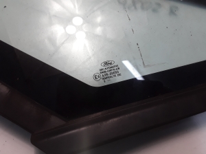 Ford Galaxy (2015–2026) Front body quarter glass 2014953 - 2