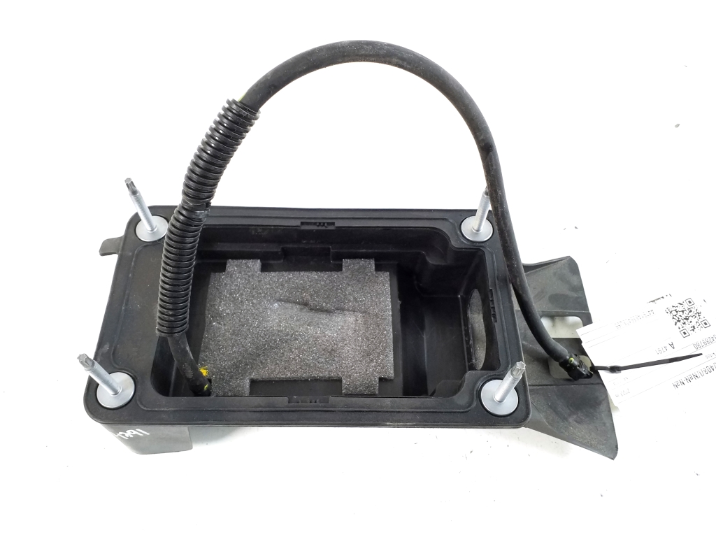 Peugeot 408 crossover I (2021–2026) Sonstiger Halter 9834289780 Peugeot 408 crossover I (2021–2026) Sonstiger Halter 9834289780