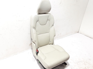 VOLVO XC90 (2015–2024) Rücksitzbank und ihre Teile - 3
