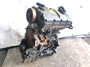 Volkswagen Passat B5 (1997–2005) Motor AVB