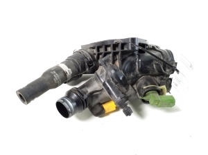 Peugeot 408 crossover I (2021–2026) Termostaat 9827818480 - 2