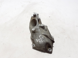   Motorhalter  - A6562230400 