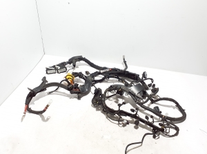 VOLVO XC90 (2015–2024) Engine wiring harness 32311177 - 4