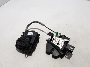Land Rover Range Rover IV (2012–2026) Trunk lid lock CPLA442A67BE - 3