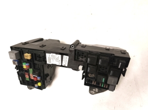 Jaguar XF (2008–2016) Kaitsmeplokid AX2314290AGB - 3