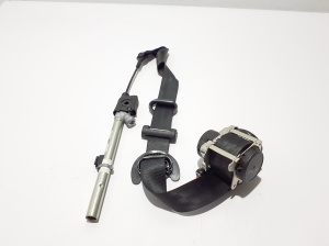 AUDI A5 (2016–2026) Front seat belt 8B3857705