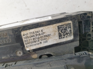 AUDI A8 D4 (2010–2017) Käiguvahetuse mehhanism 4H1713041E - 4