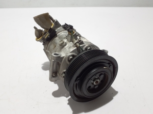 VOLVO XC90 (2015–2024) A/C compressor 31699133 - 3