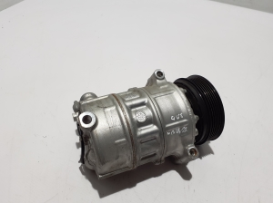 VOLVO XC90 (2015–2024) A/C compressor 31699133 - 4