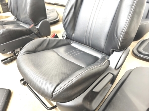 Mazda CX-3 (2015–2026) Salong ja selle osad - 7