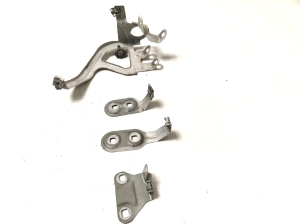 BMW 5 SERIES F10 (2010–2017) Front fender bracket 7207210 - 2