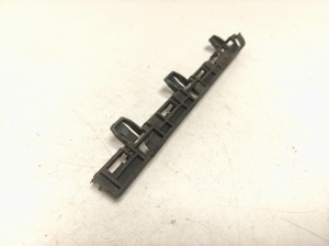 BMW 5 SERIES F10 (2010–2017) Välise aknalaua klamber 7184775 - 4