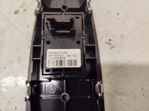 BMW 3 SERIES F31 (2011–2026) Front door glass switch 920810702 - 3