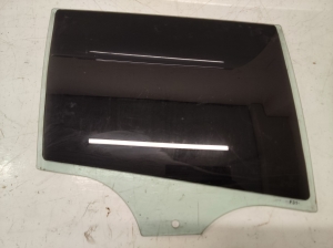 Aizmugurējo sānu durvju stikls - 43R001735